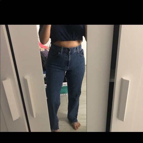 Kirkland mom jeans (high waisted) - Picture 2 of 5
